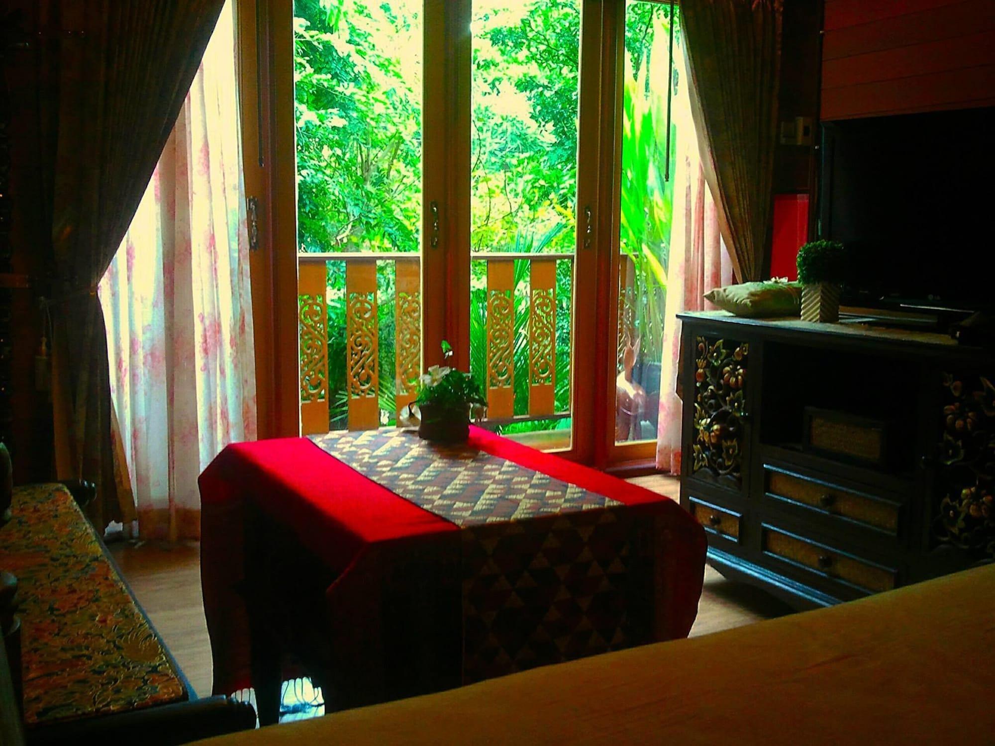 Baifern Homestay Ayutthaya Eksteriør billede