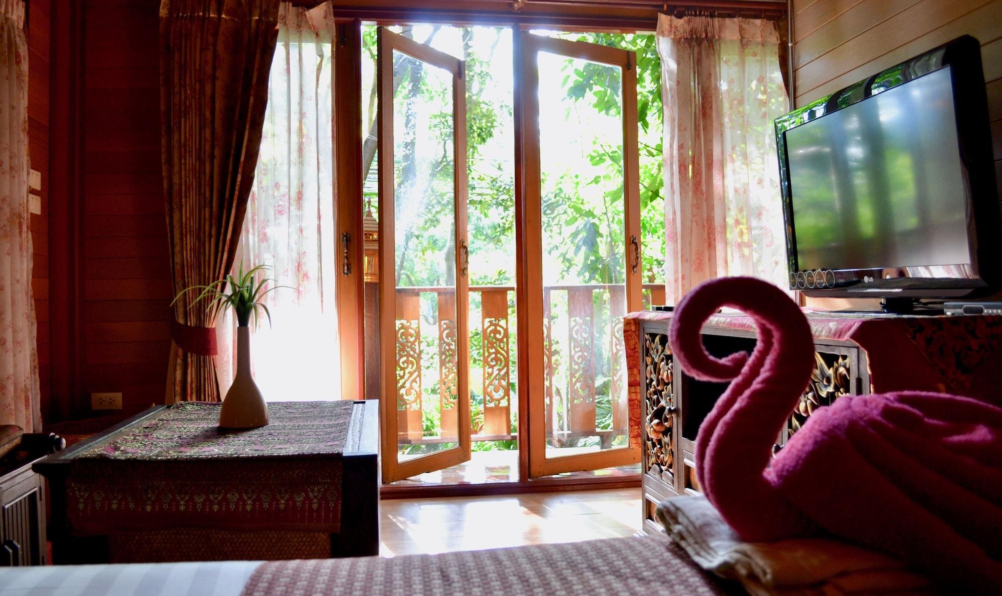 Baifern Homestay Ayutthaya Eksteriør billede