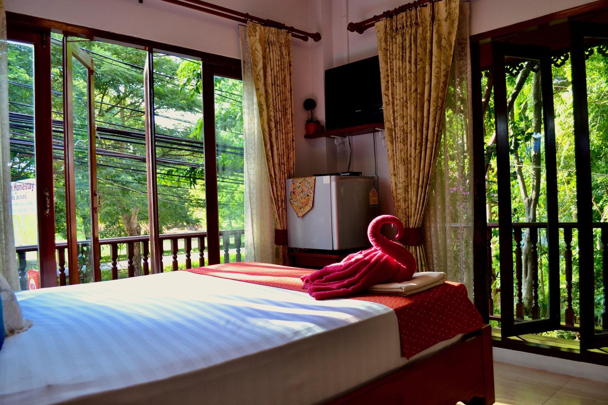 Baifern Homestay Ayutthaya Eksteriør billede