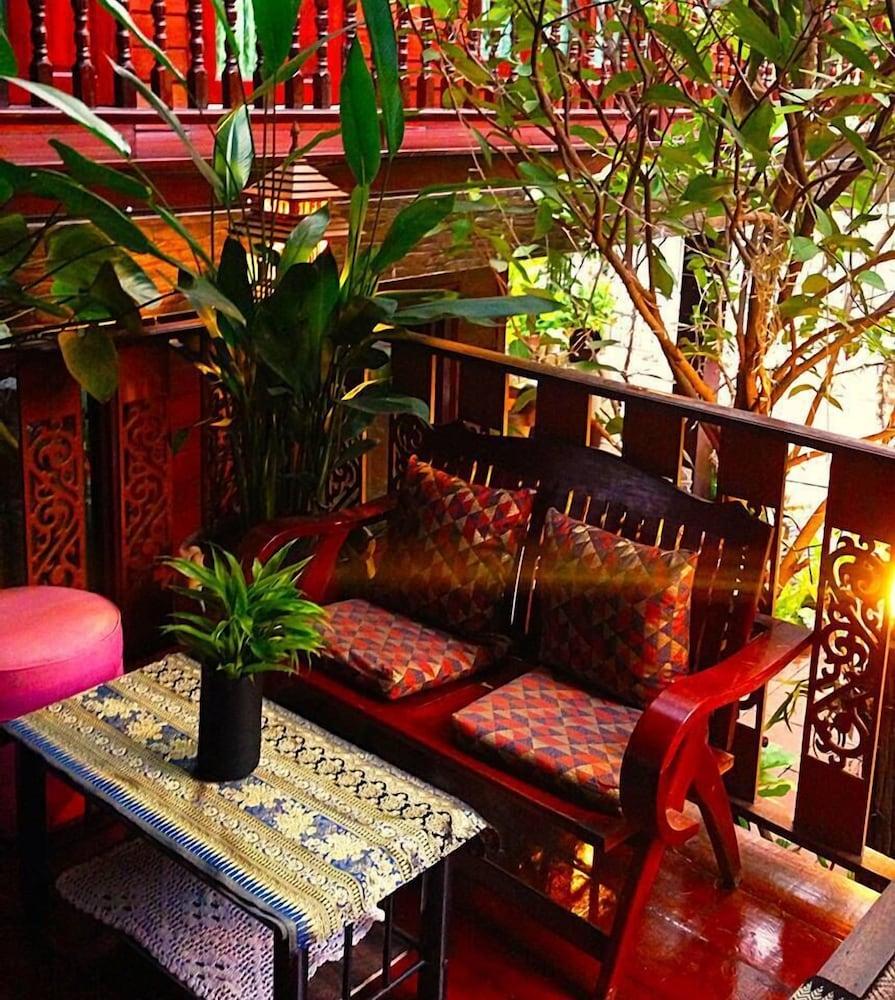 Baifern Homestay Ayutthaya Eksteriør billede