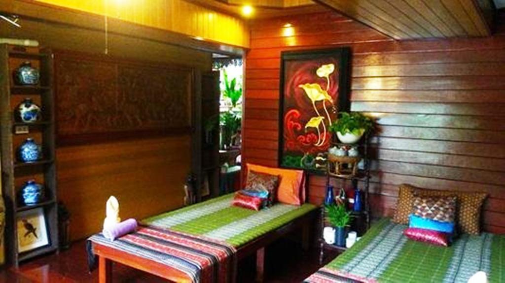 Baifern Homestay Ayutthaya Eksteriør billede